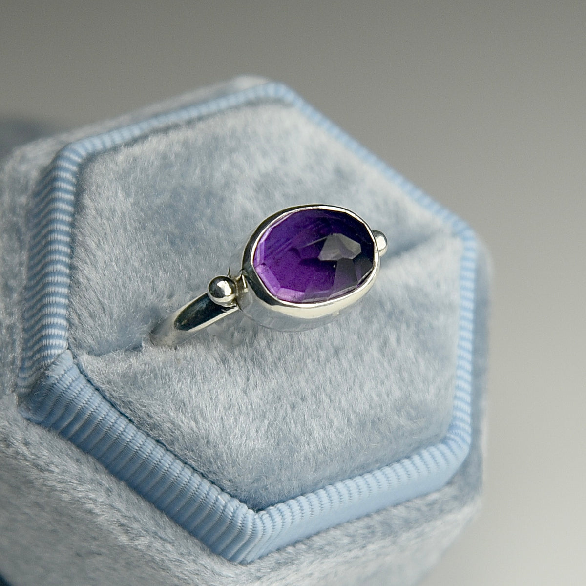 AMETHYST STERLING SILVER RING